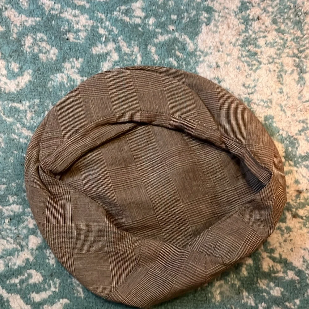 Lilith cap - Picture 2 of 4